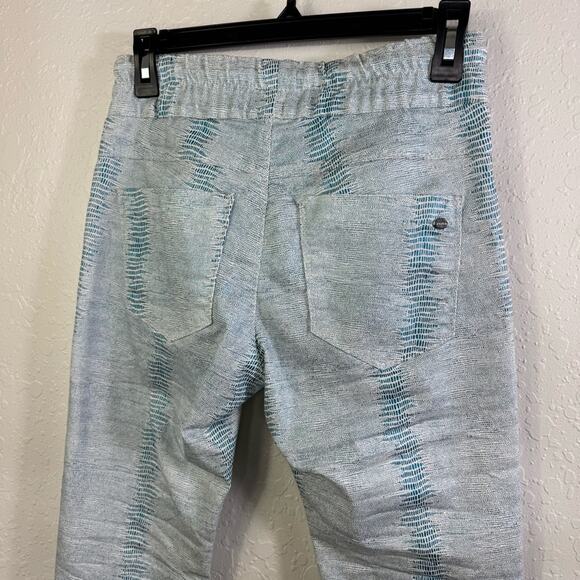 Bevy Flog Shely Aqua Blue 24 snake print high rise Drawstring Women's Pants NWT - Picture 11 of 11